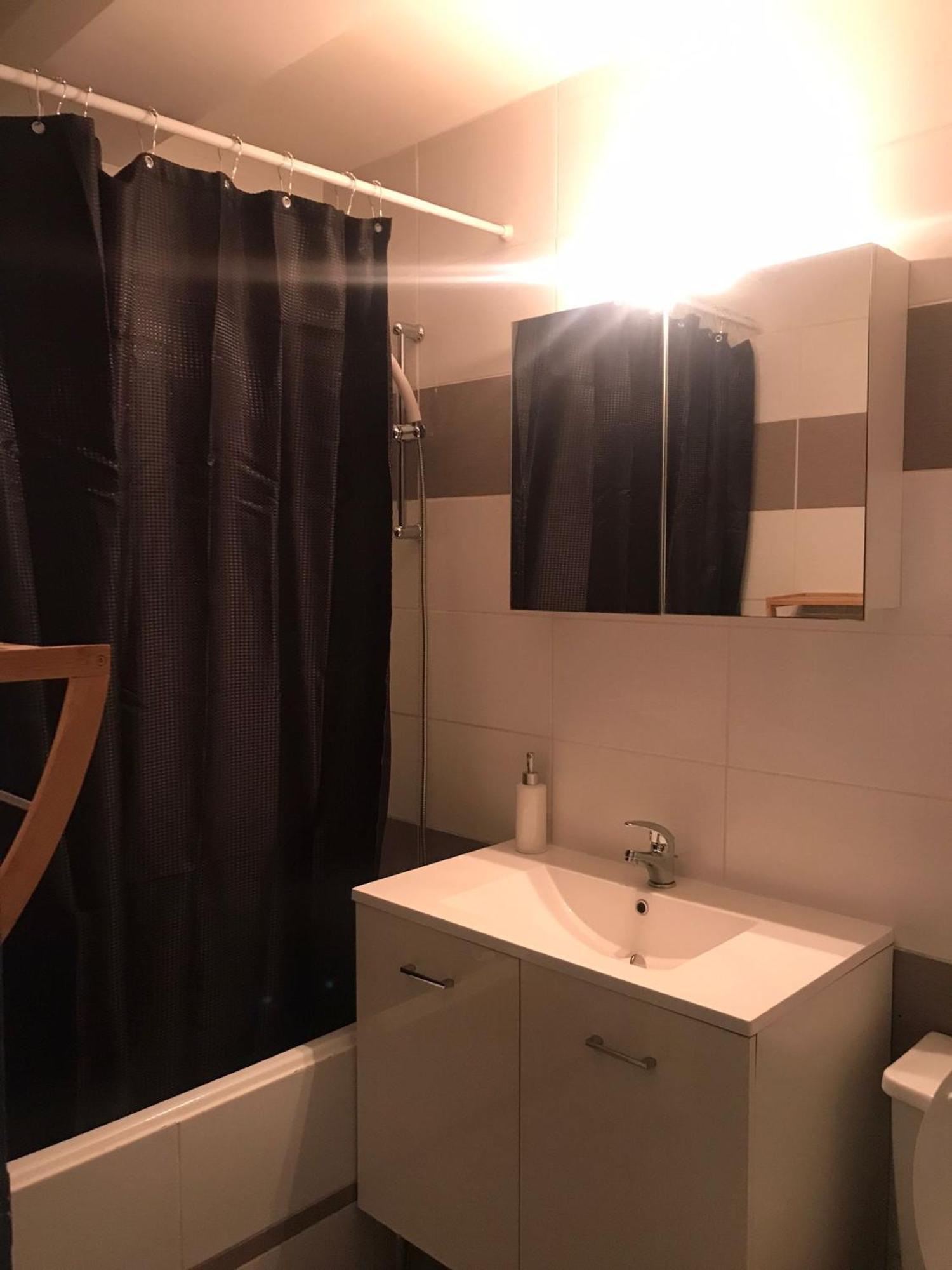 Dore Apartment